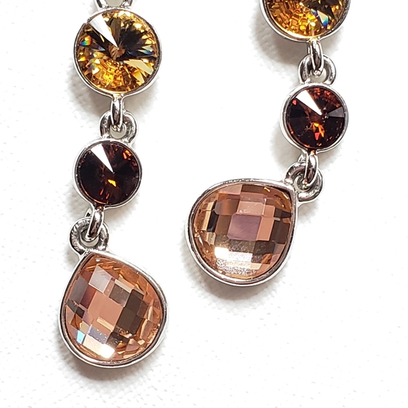 Silver plated post crystal beads drop earring - Picture 3 of 6